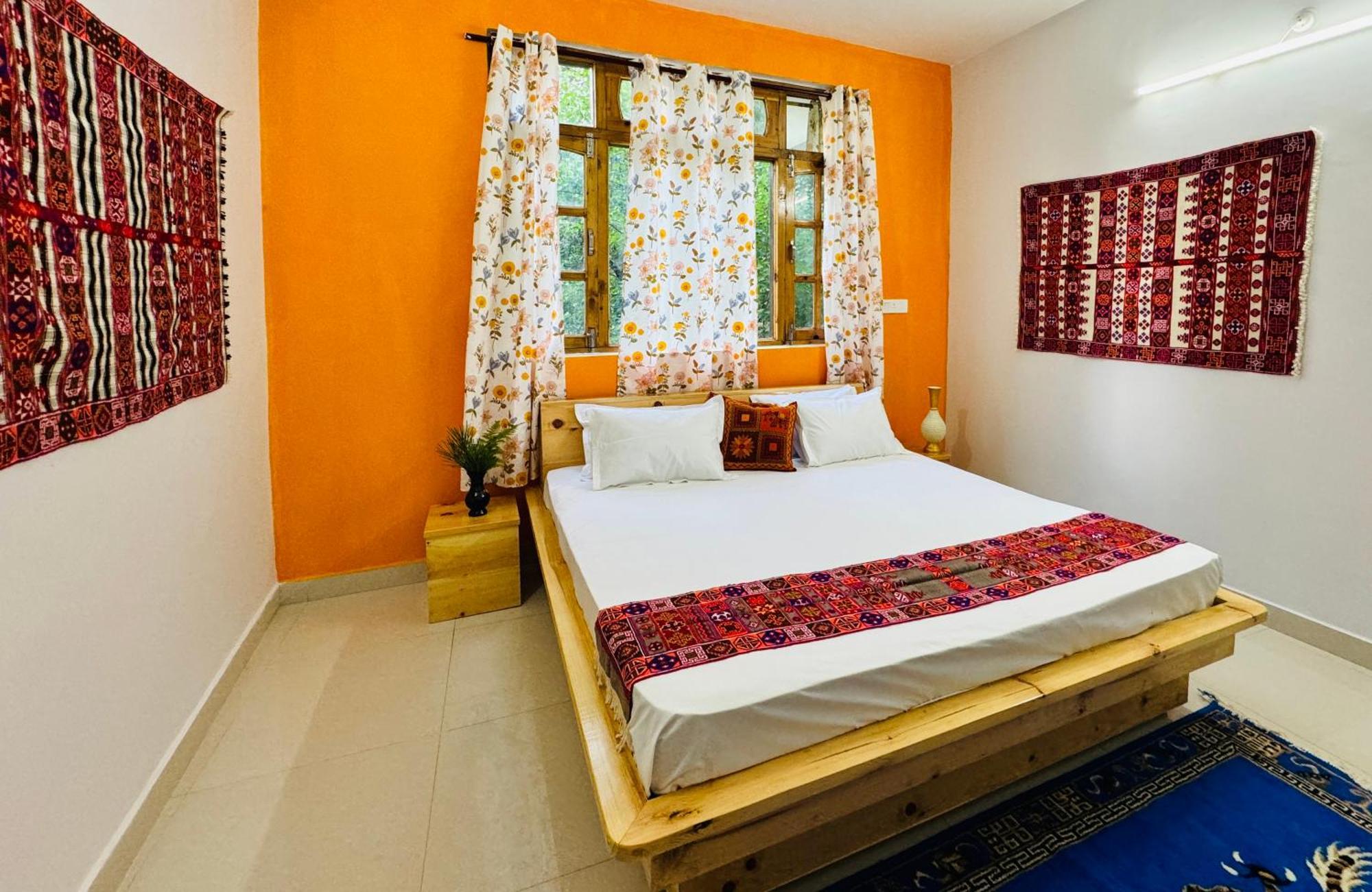 Pine View Retreat Homestay Kalpa Extérieur photo